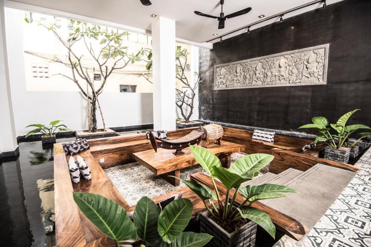 Patio & Urban Phnom-Penh
