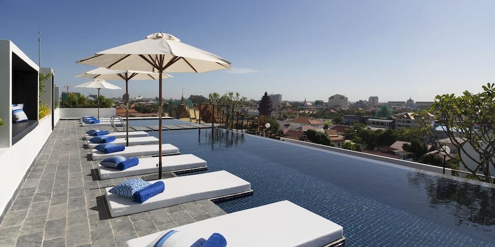 Patio & Urban Hotel