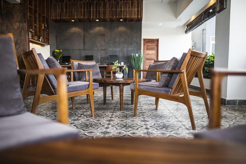 Patio & Urban 4*